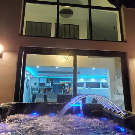Aog Prestige Prestigehome 1 Jacuzzi Sauna Parking Colmar Villa *